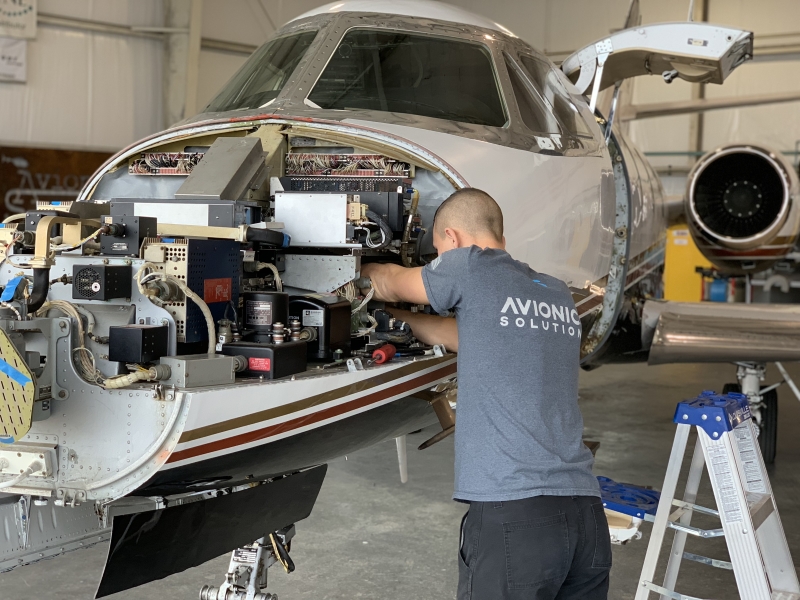 Commercial Fleet Solutions Avionics Solutions